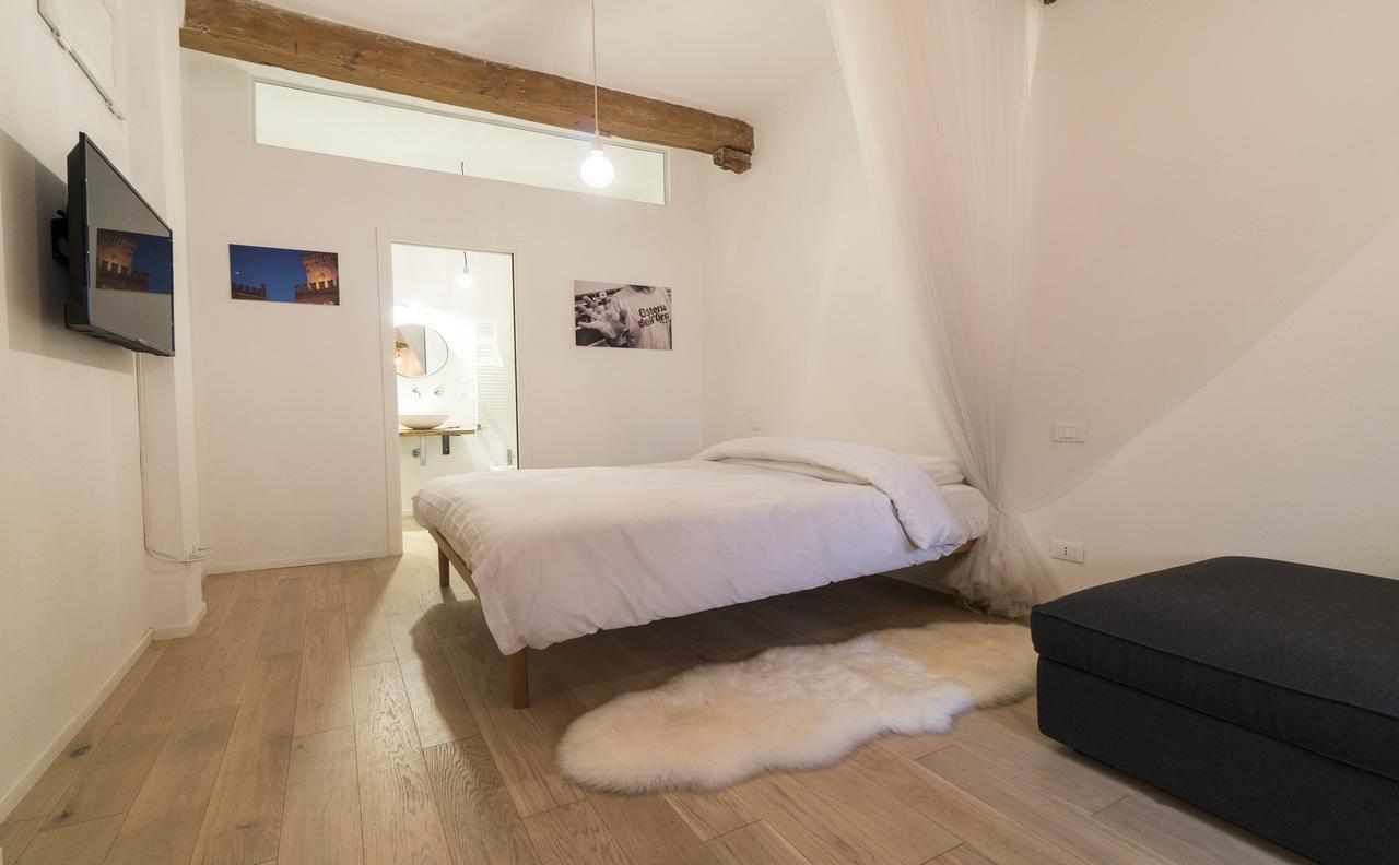 Lovely Studio D'Azeglio By Studio Vita ボローニャ エクステリア 写真